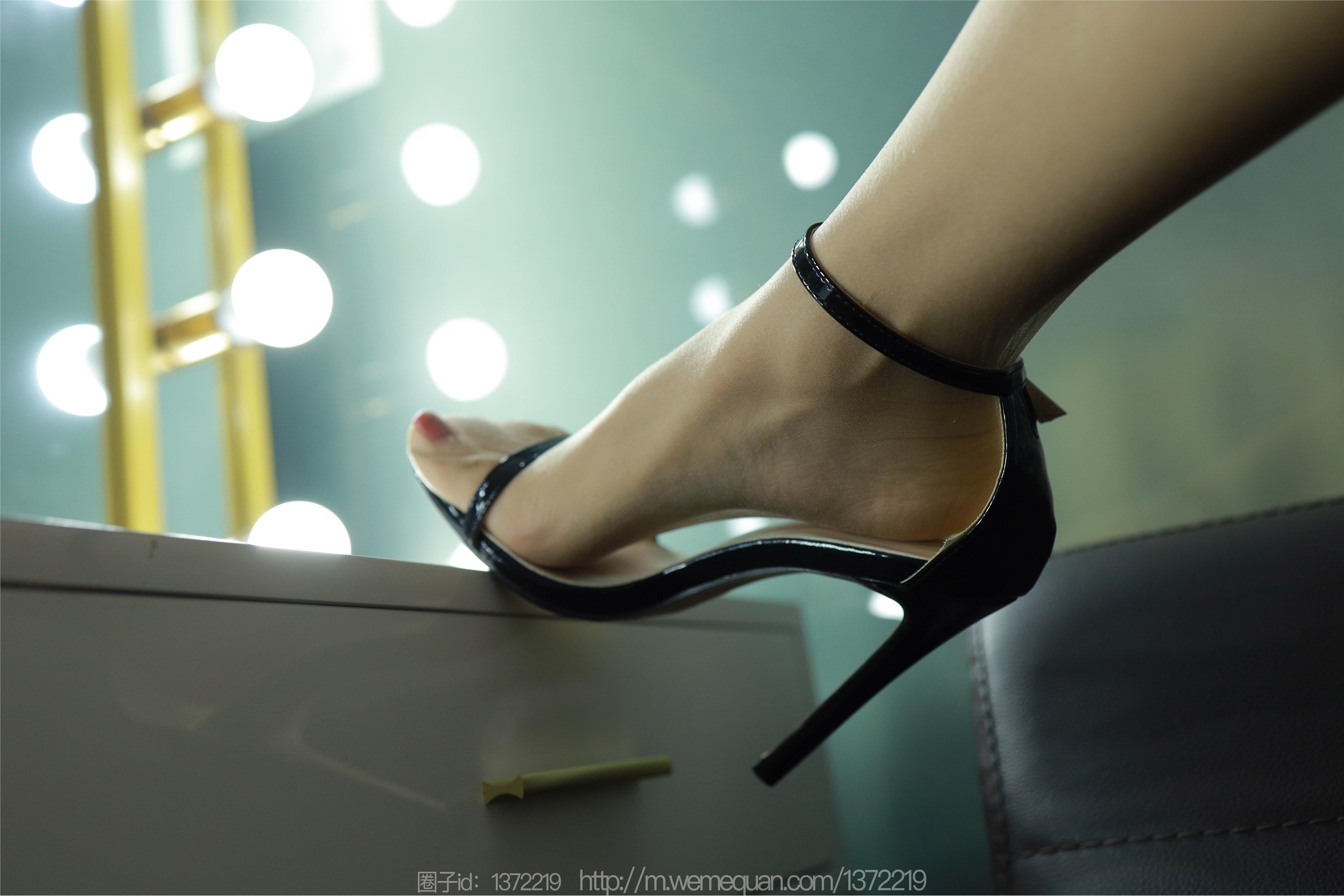 IESS异思趣向  2023.02.12 丝享家 1359 美子《化妆间的故事》